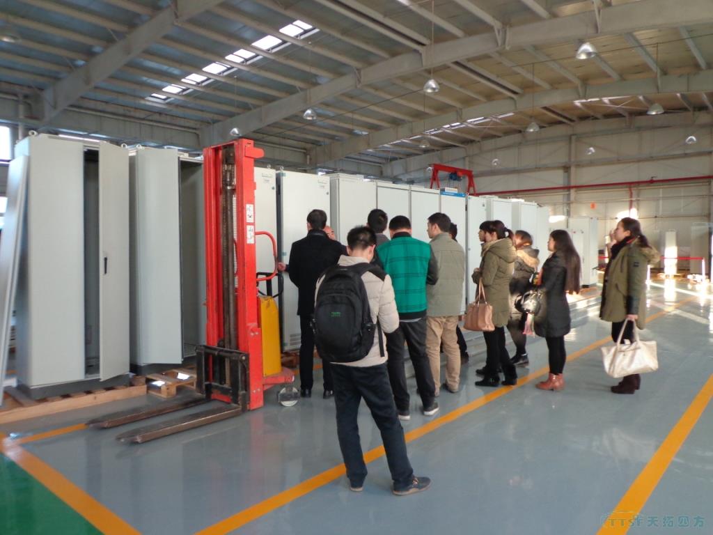 传递企业文化 人生就是博四方培训助新员工成长 传递企业文化 人生就是博四方培训助新员工成长